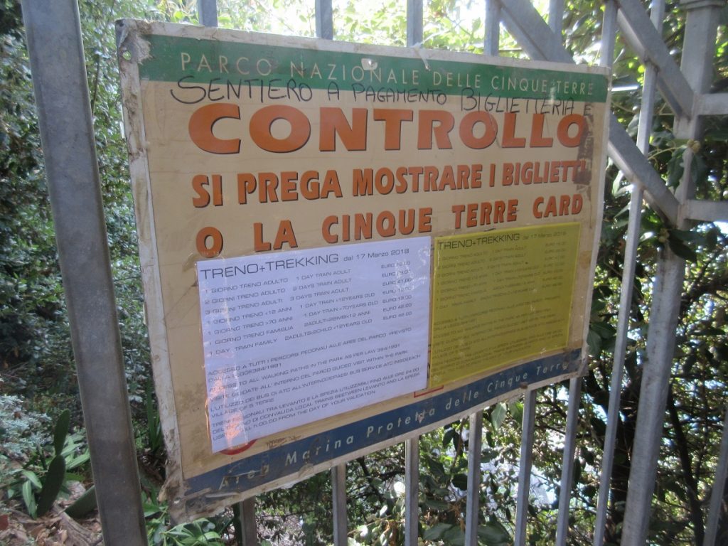 Wer durch die Cinque Terre wandern geht, hat einen Wegezoll zu entrichten!