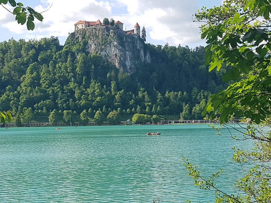 Blick auf die Burg Bled