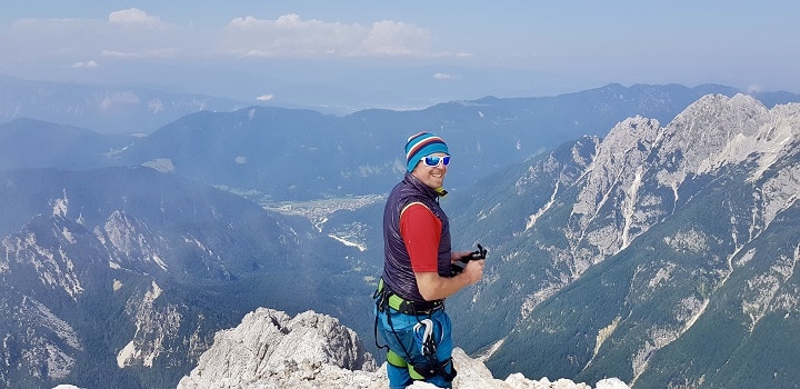 Björn von Bergparadiese in den Alpen