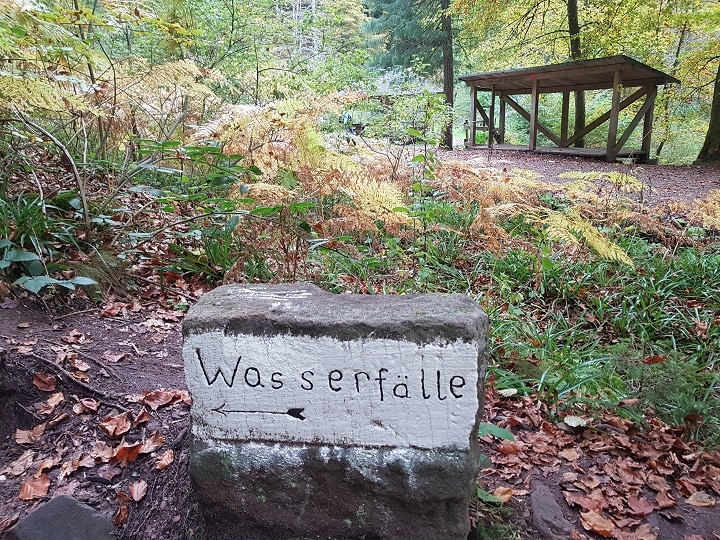 Stein auf dem Sankenbachsteig