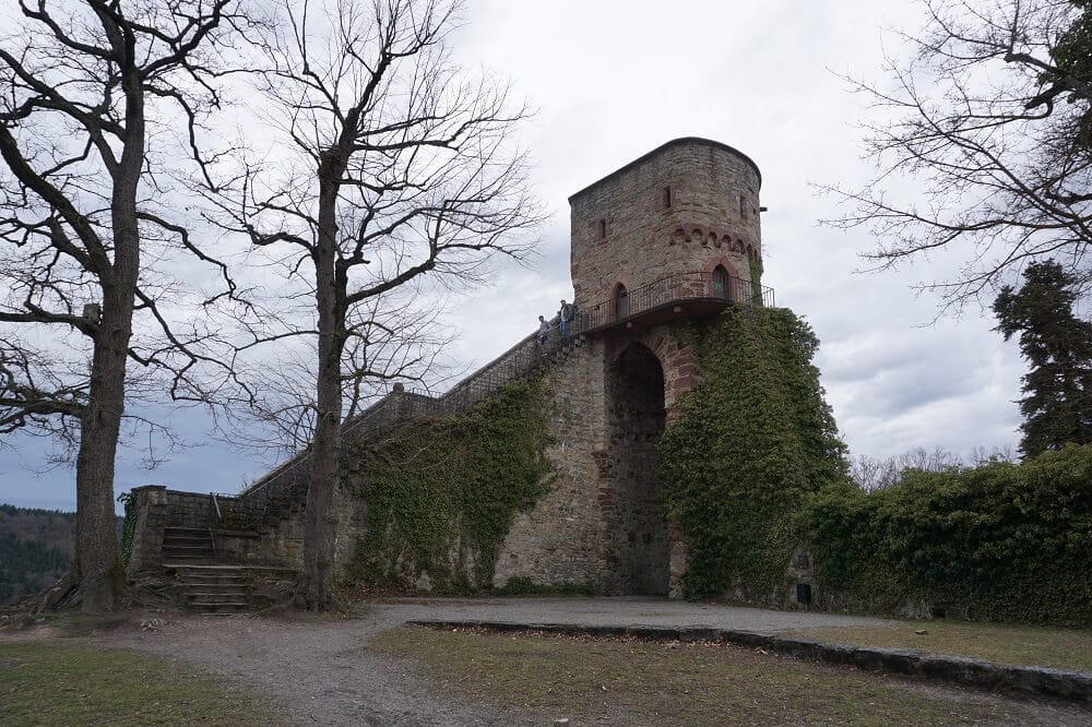 Turm Burgruine Hohennagold