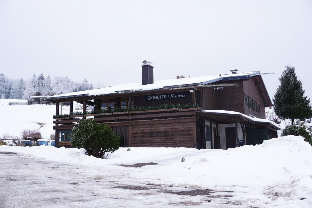 Skihütte Thoma im Winter