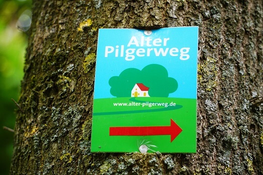 Wegweiser Alter Pilgerweg Paderborn