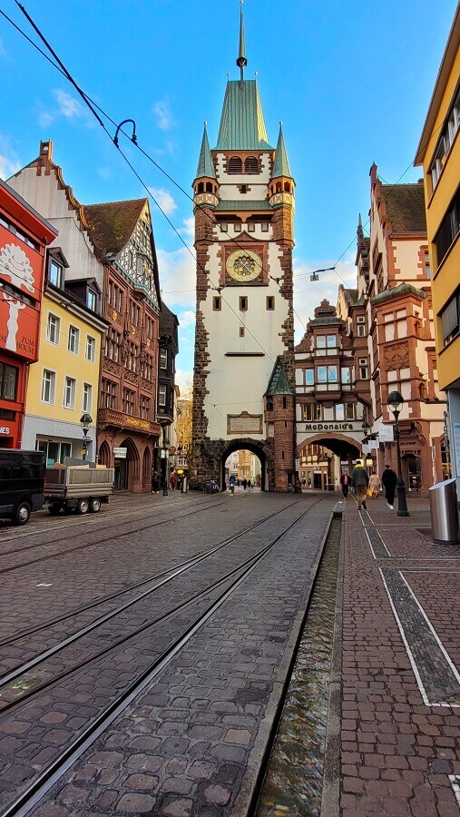 Altes Stadttor in Freiburg
