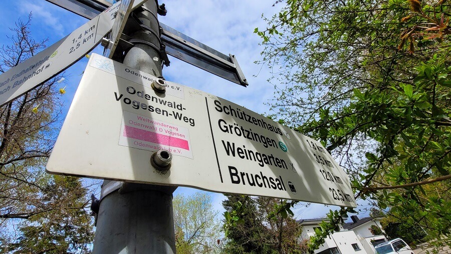 Wegweiser Odenwald-Vogesen-Weg