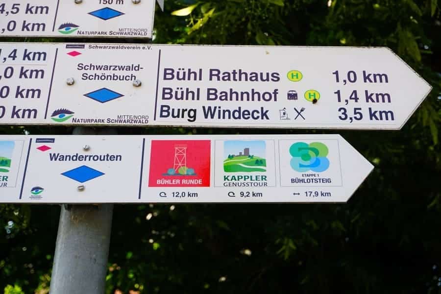 Wir folgen nun den Ausschilderungen der Bühler Runde.