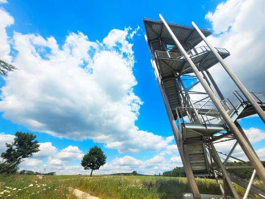 Vom Heidengrabenturm aus habt ihr eine tolle Übersicht über die Region des Heidengrabens.