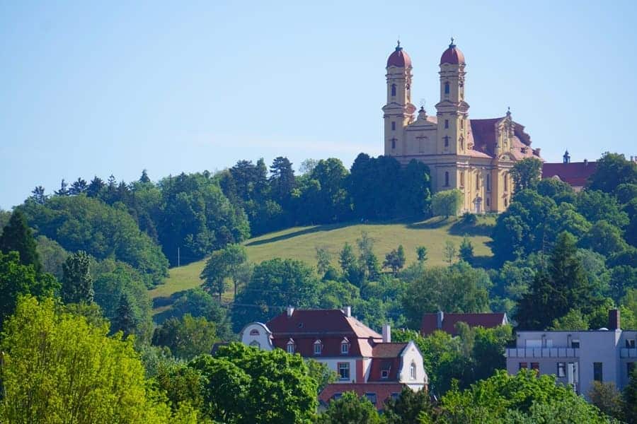 Heute werden wir durch den Virngrund und Ellwanger Seen zur Wallfahrtskapelle auf dem Schönenberg in Ellwangen wandern.